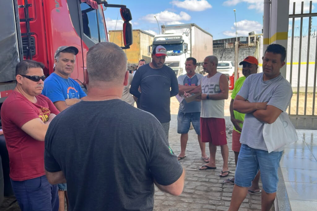 Costa Teixeira realiza rodada de treinamentos sobre Condução Preventiva
